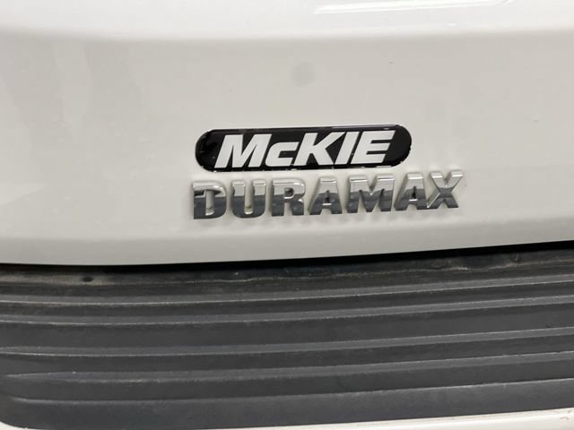 Used 2023 Chevrolet Suburban Premier AWD/4WD image 8