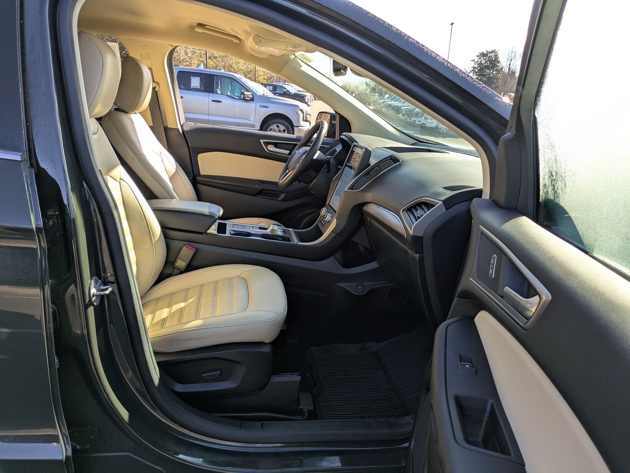 Certified 2022 Ford Edge SEL w/ Convenience Package image 38