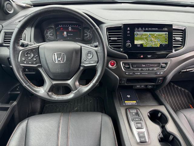 Used 2025 Honda Passport TrailSport image 12