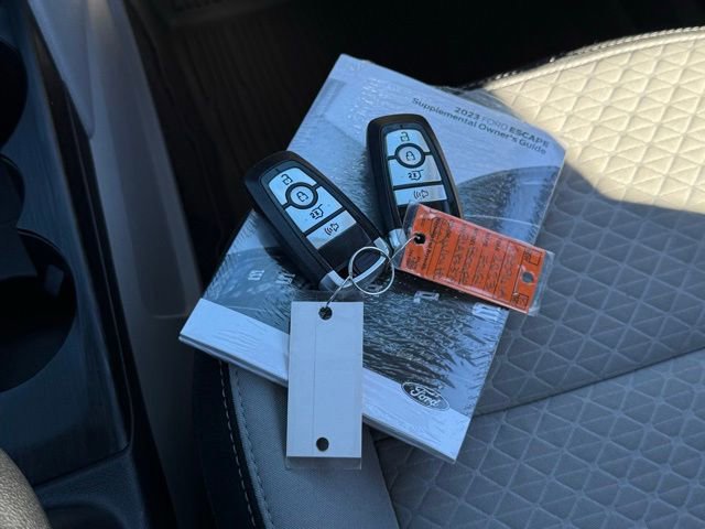 Certified 2023 Ford Escape Active image 18