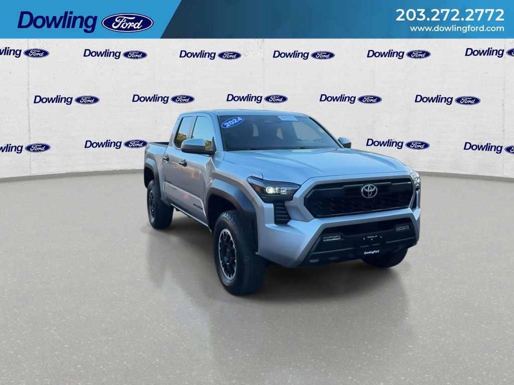 Used 2024 Toyota Tacoma TRD Off-Road image 5