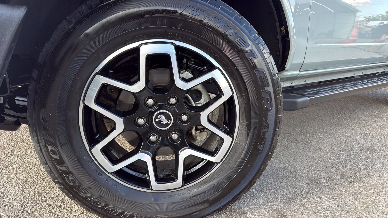 Certified 2023 Ford Bronco Outer Banks AWD/4WD image 29