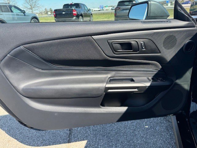 Certified 2025 Ford Mustang Dark Horse w/ Security Package image 9