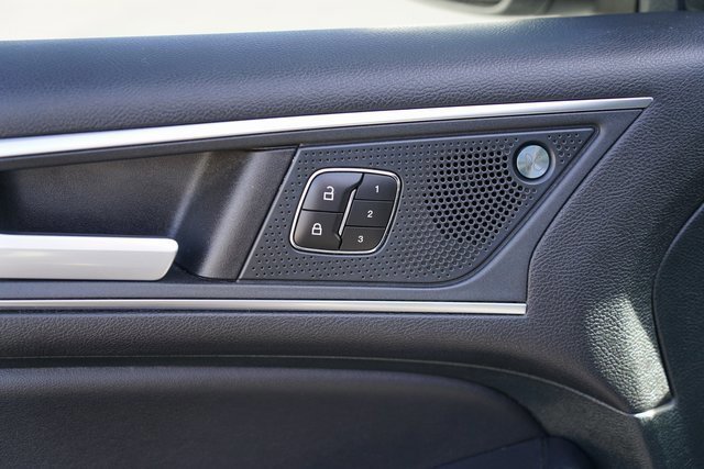 Certified 2023 Ford Edge ST image 13