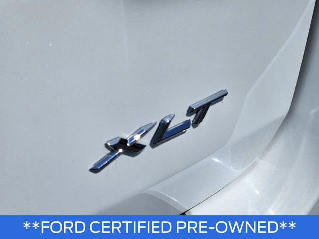 Certified 2021 Ford Explorer XLT w/ Equipment Group 202A RWD image 8