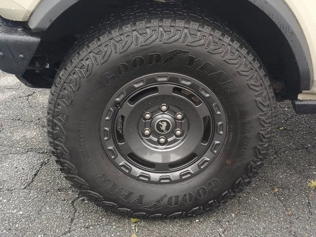 Certified 2025 Ford Bronco Badlands AWD/4WD image 11