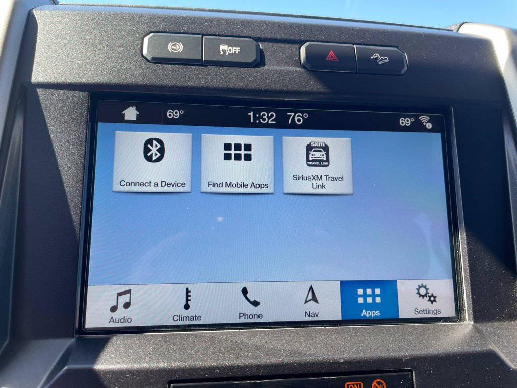 Certified 2018 Ford F250 Lariat w/ Lariat Ultimate Package AWD/4WD image 19
