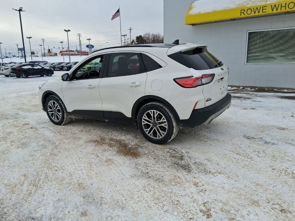 Certified 2022 Ford Escape SEL image 5