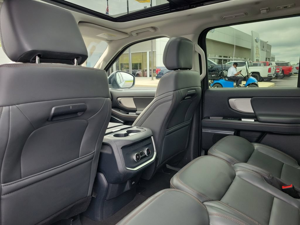 Certified 2025 Ford Expedition Max Active AWD/4WD image 16