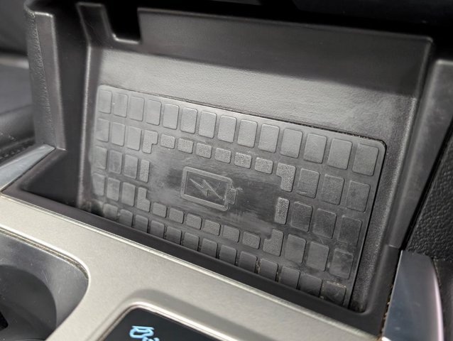 Certified 2023 Ford Explorer Platinum w/ Technology Package AWD/4WD image 8