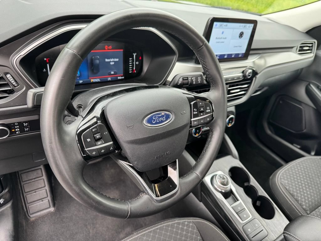 Certified 2023 Ford Escape Active AWD/4WD image 26