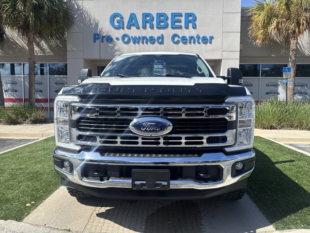 Certified 2025 Ford F350 XLT w/ 360-Degree Camera Package AWD/4WD image 11