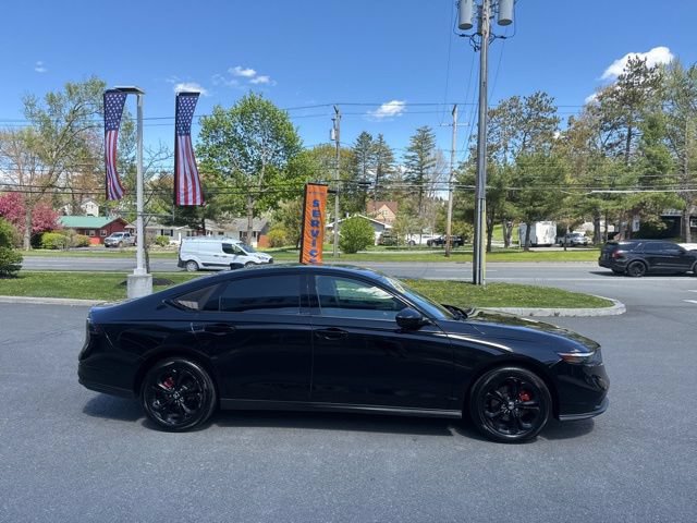 Used 2025 Honda Accord SE image 5