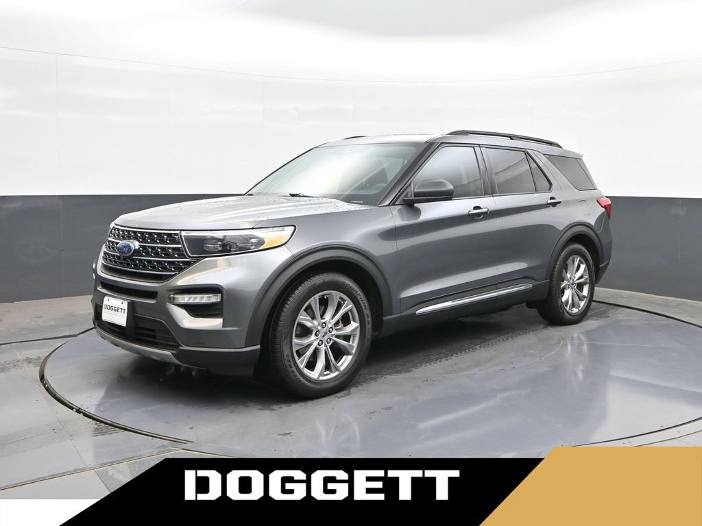 Certified 2021 Ford Explorer XLT w/ Equipment Group 202A RWD image 1