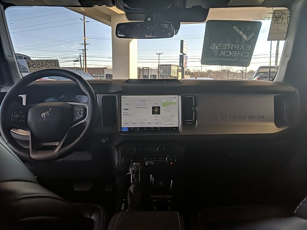 Certified 2025 Ford Bronco Outer Banks image 14