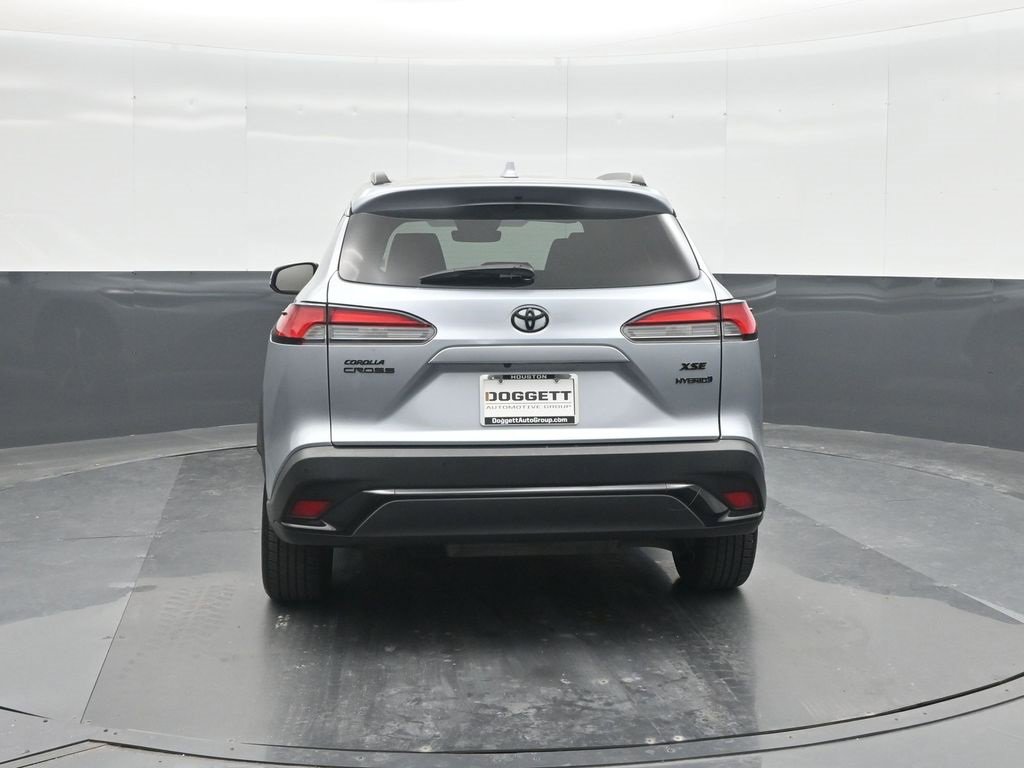 Used 2023 Toyota Corolla Cross XSE w/ Convenience Package image 17