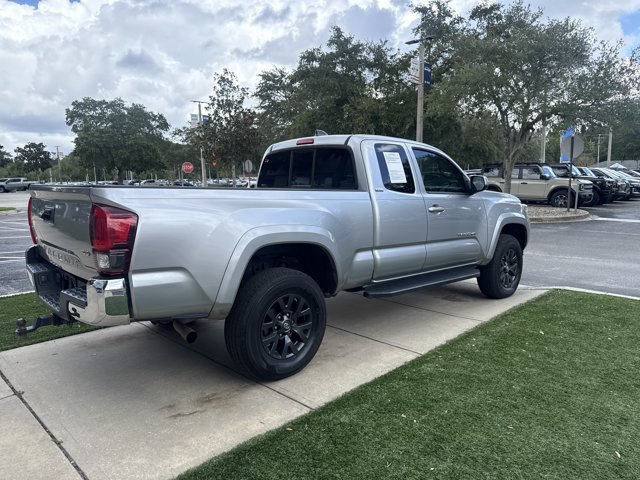 Used 2020 Toyota Tacoma SR5 RWD image 3