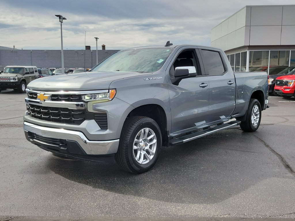 Used 2026 Chevrolet Silverado 1500 LT w/ Protection Package AWD/4WD image 8