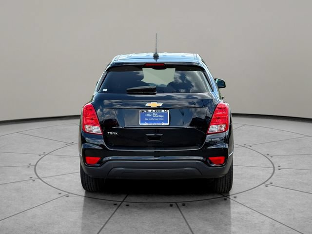 Used 2019 Chevrolet Trax LS w/ Tint and Cruise Package FWD image 9