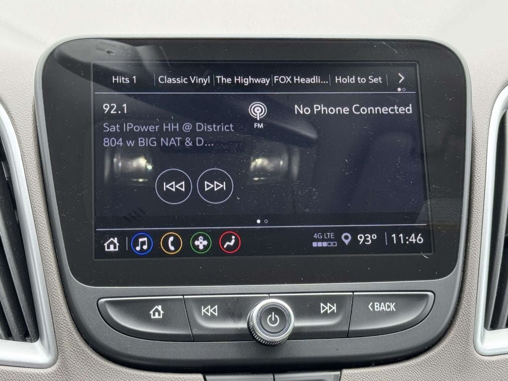 Used 2024 Chevrolet Malibu LT FWD image 3