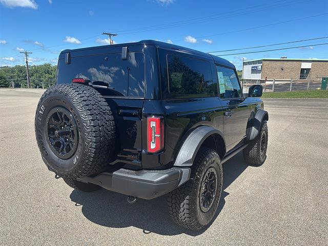 Certified 2025 Ford Bronco Badlands AWD/4WD image 4