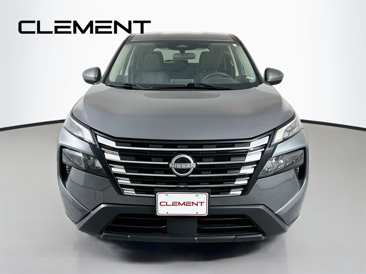 Used 2024 Nissan Rogue SV AWD/4WD image 3