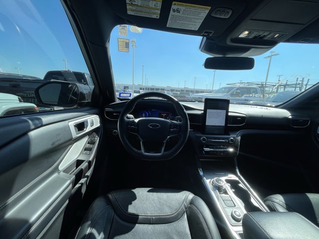 Certified 2020 Ford Explorer ST w/ Premium Technology Package AWD/4WD image 5