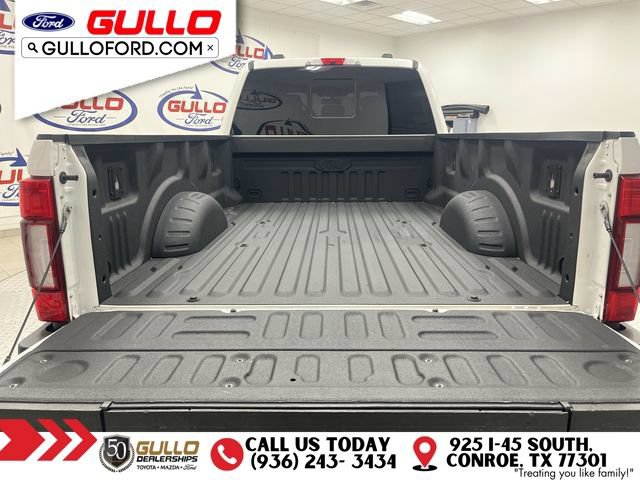 Certified 2022 Ford F250 Lariat w/ Black Appearance Package AWD/4WD image 10