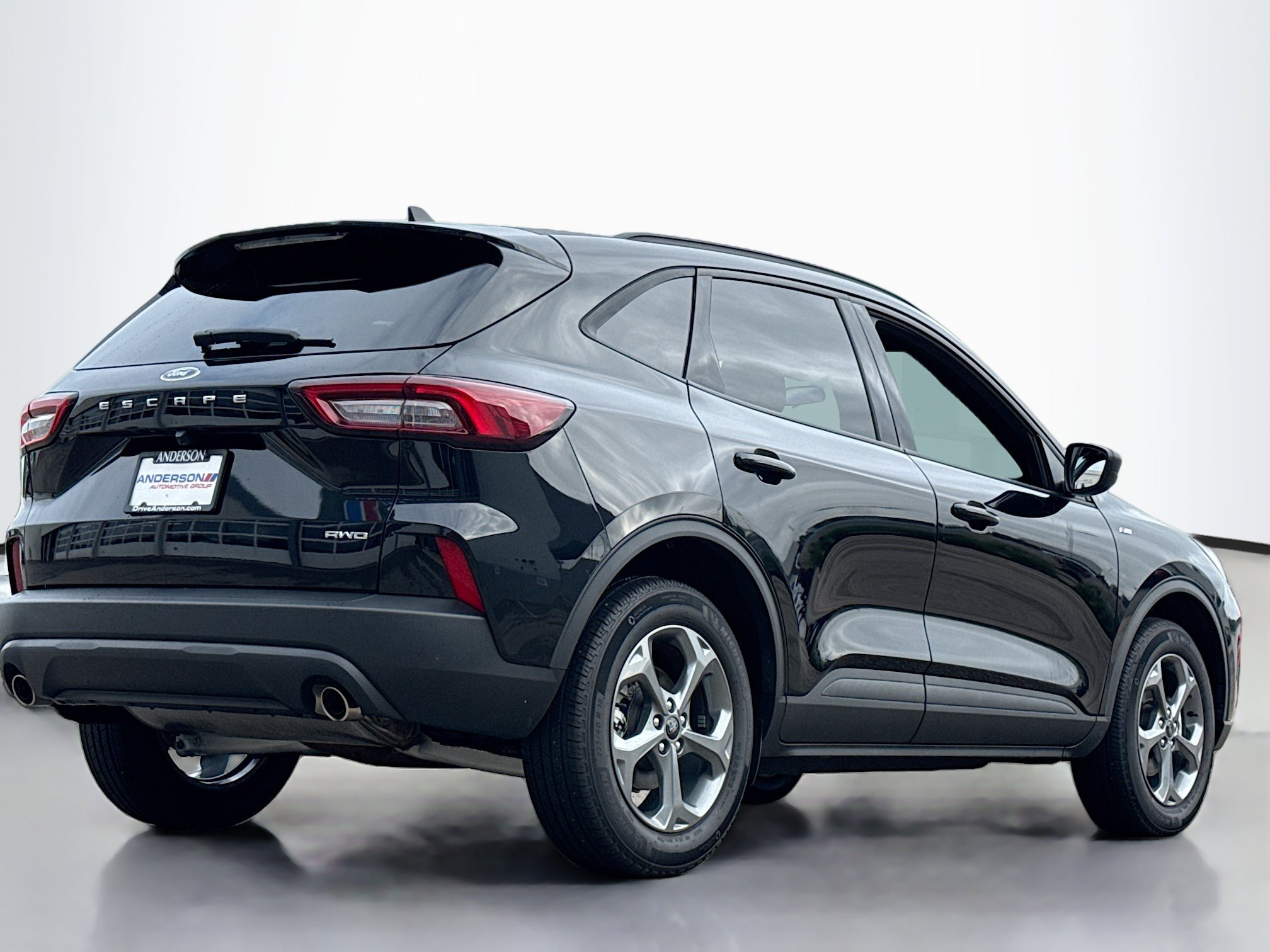 Certified 2025 Ford Escape ST-Line AWD/4WD video 2