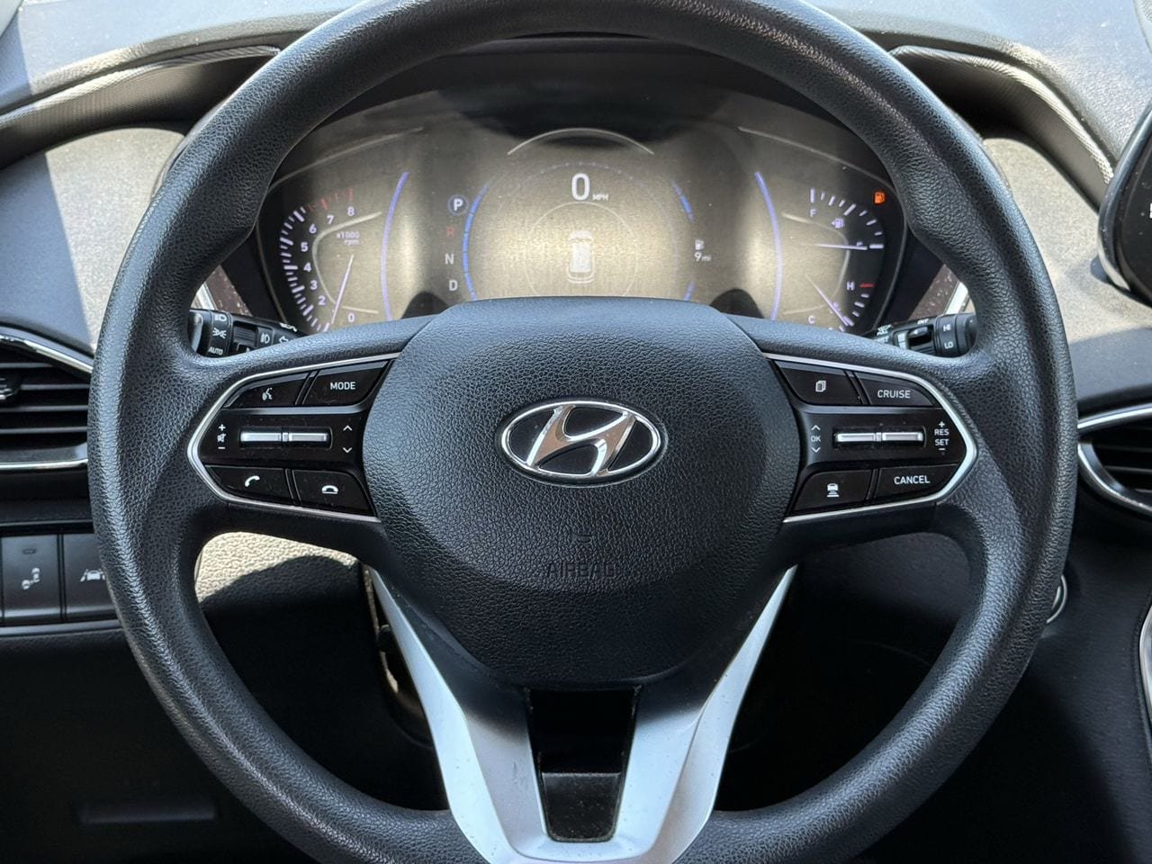 Used 2019 Hyundai Santa Fe SEL FWD image 12