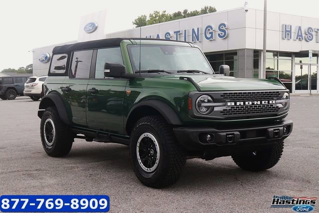 Certified 2023 Ford Bronco Badlands w/ Sasquatch Package AWD/4WD image 1