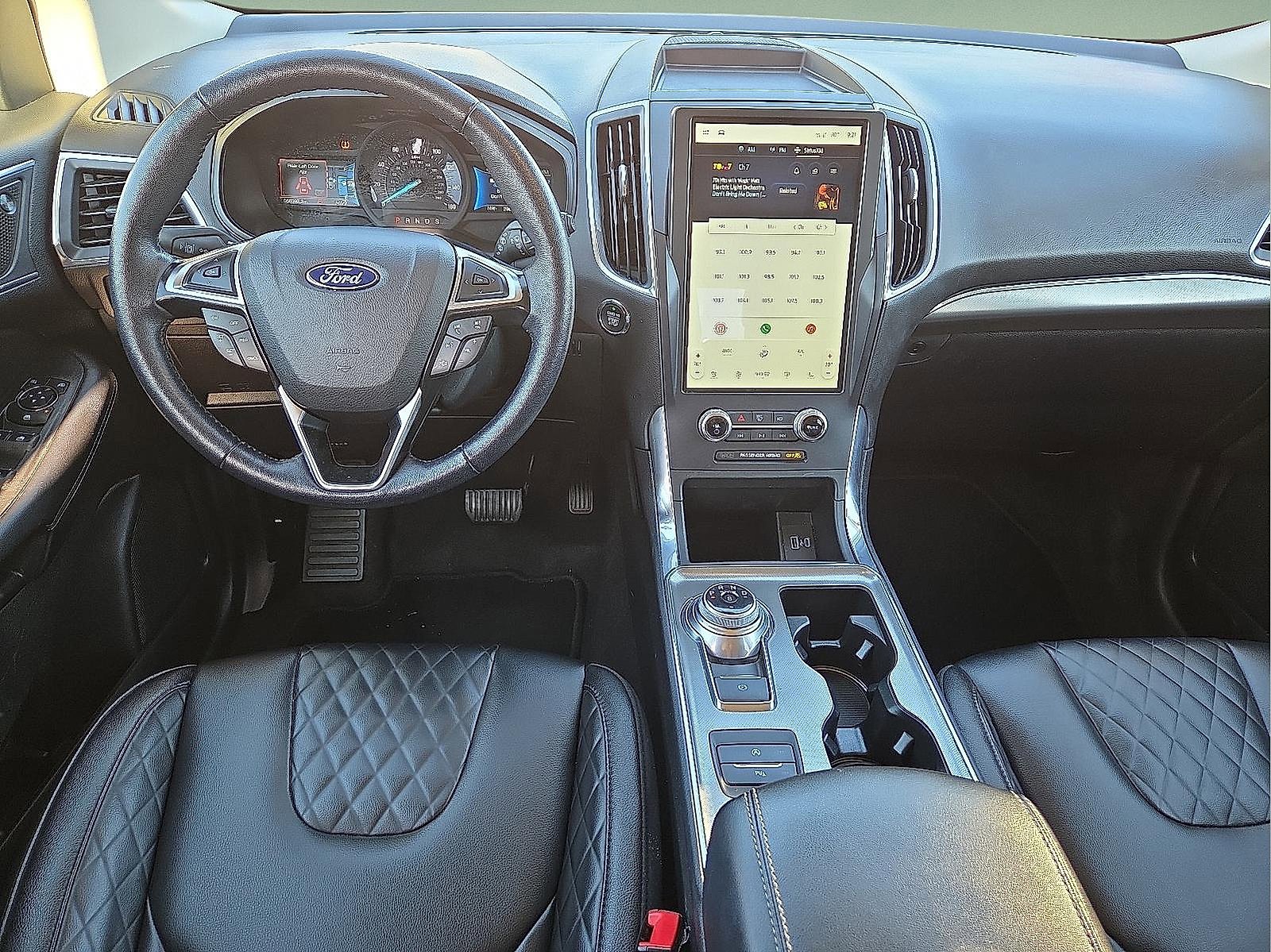 Certified 2023 Ford Edge Titanium image 11