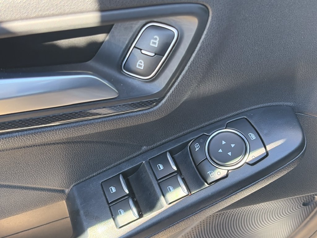 Certified 2025 Ford Escape ST-Line FWD image 28