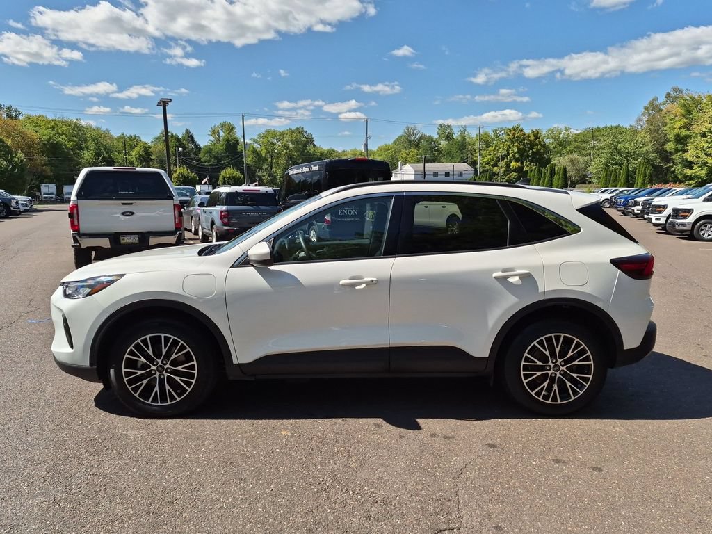 Certified 2023 Ford Escape SE FWD image 6