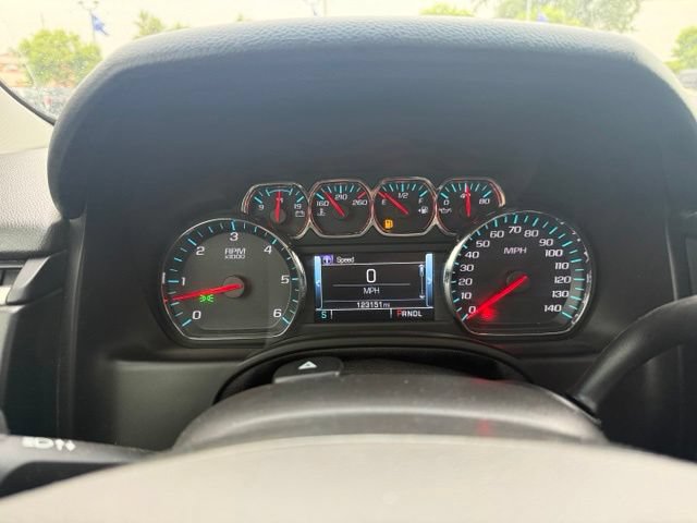 Used 2019 GMC Yukon XL SLT w/ Premium Edition AWD/4WD image 19