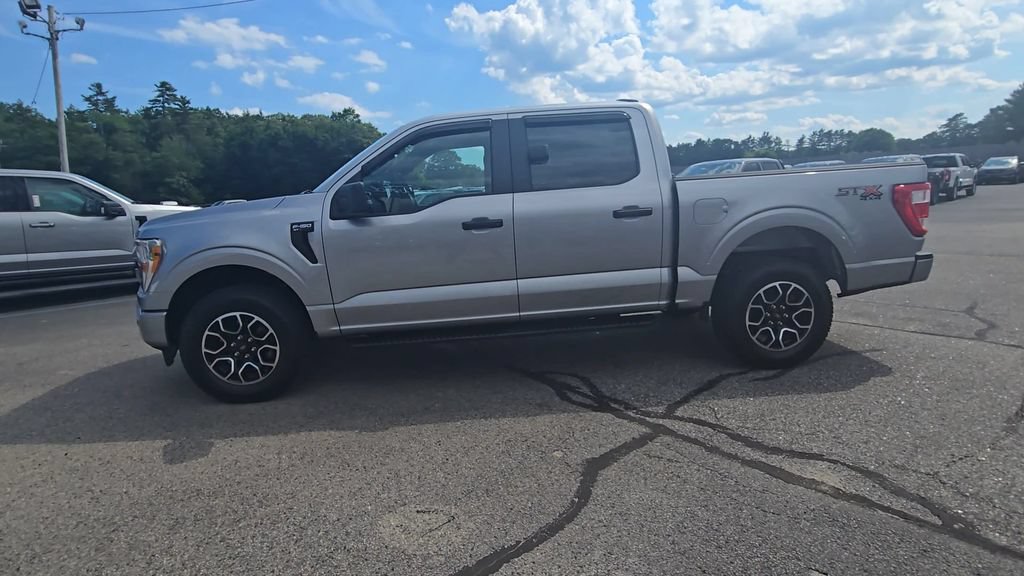 Certified 2022 Ford F150 XL w/ STX Appearance Package AWD/4WD image 15