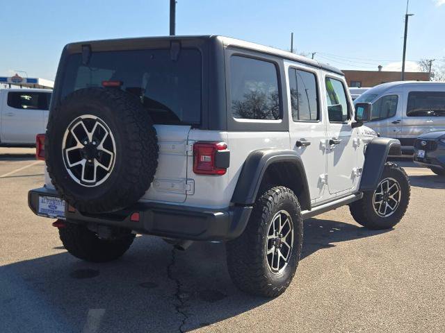 Used 2024 Jeep Wrangler Unlimited Rubicon AWD/4WD image 13