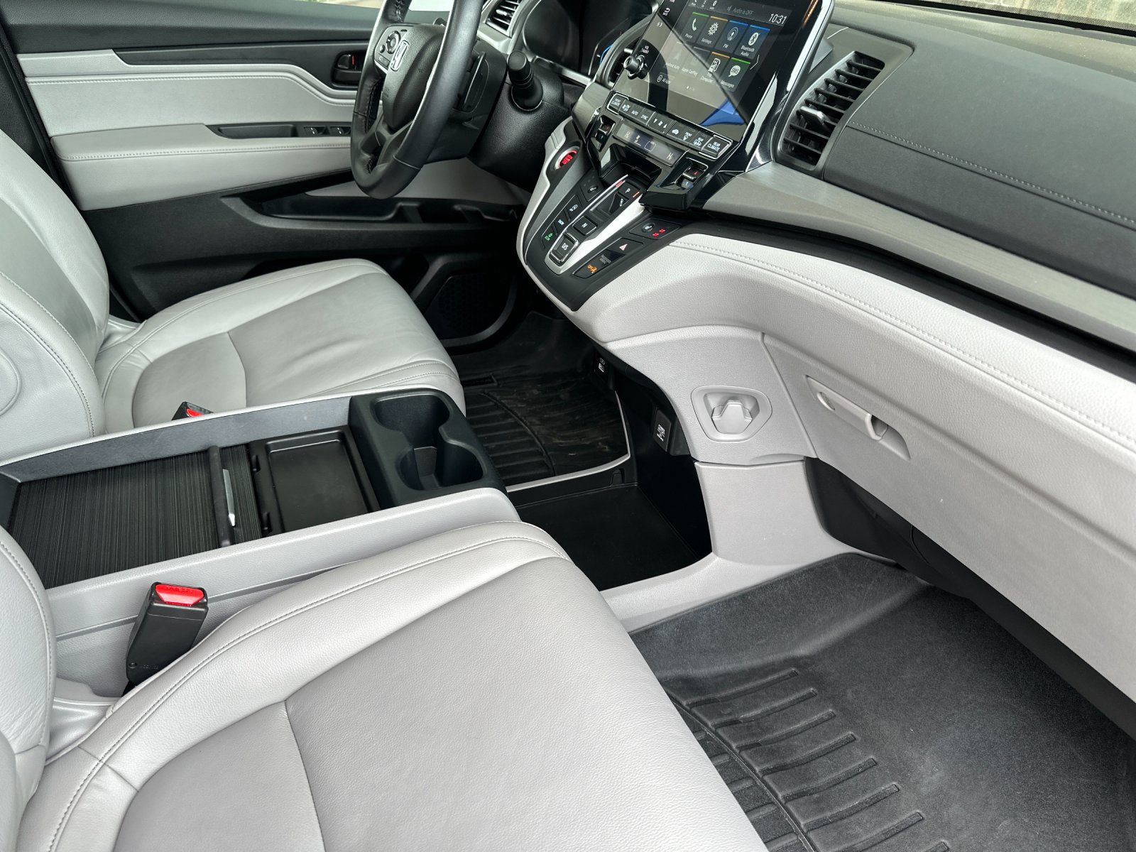 Used 2023 Honda Odyssey EX-L image 17