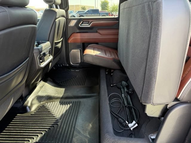 Used 2025 GMC Sierra 2500 Denali Ultimate AWD/4WD image 24