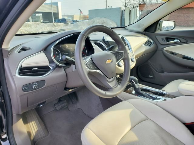 Used 2024 Chevrolet Malibu LT image 13