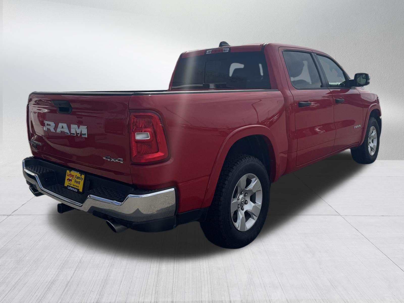 Used 2025 RAM 1500 Big Horn AWD/4WD image 7