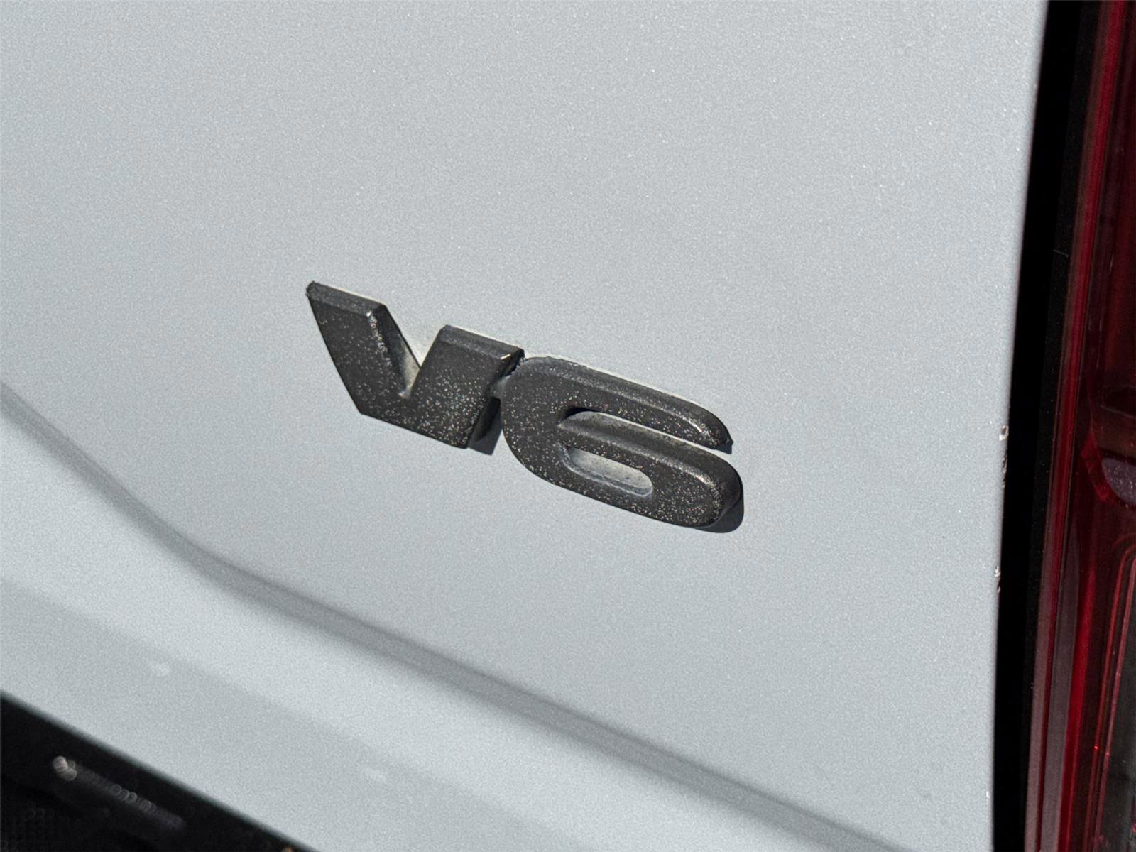 Used 2020 Toyota Tacoma SR5 image 16