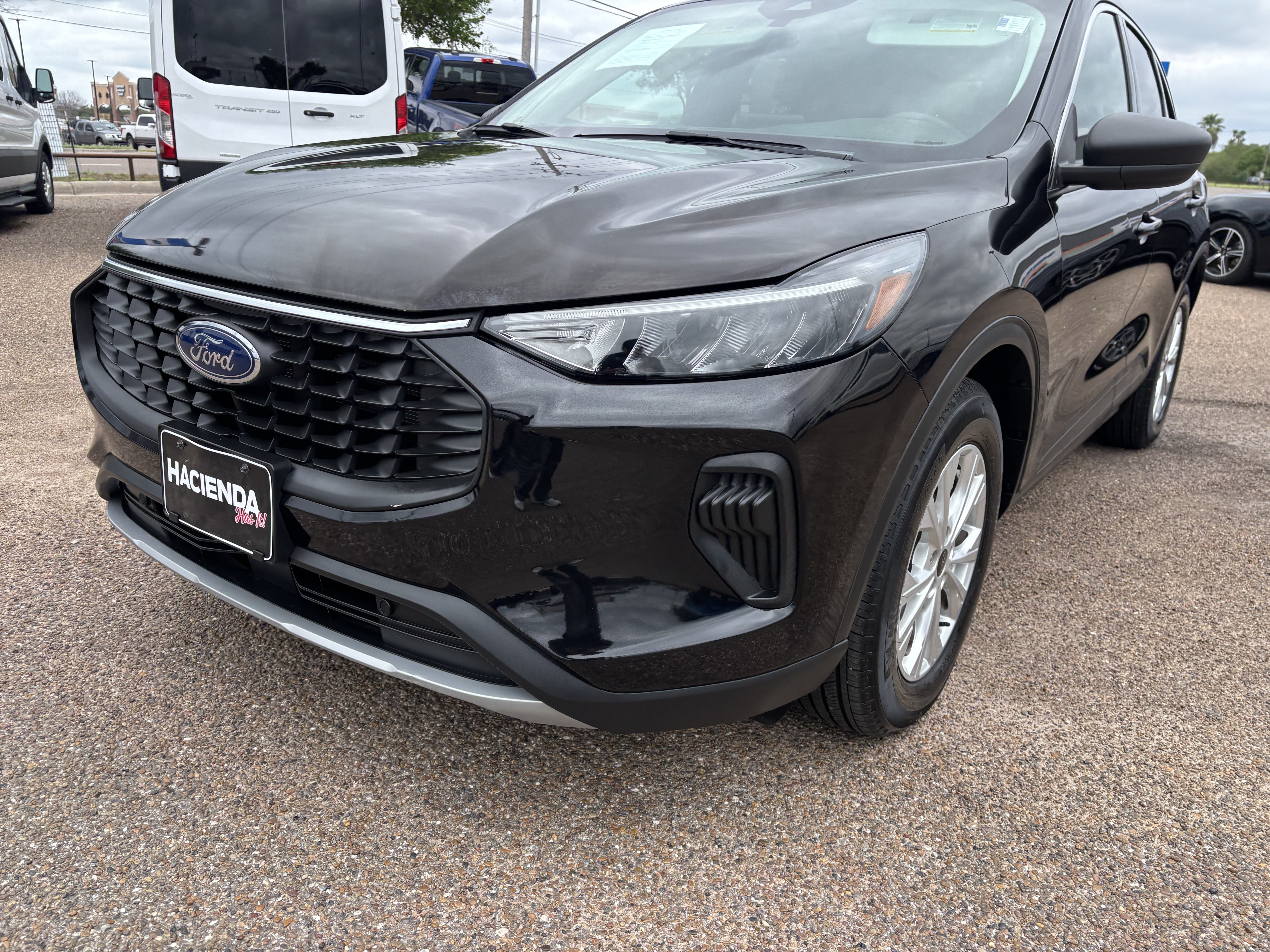 Certified 2024 Ford Escape Active FWD image 7