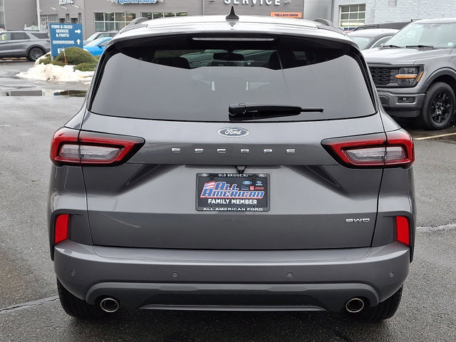 Certified 2023 Ford Escape ST-Line Select w/ Tech Pack #1 image 6