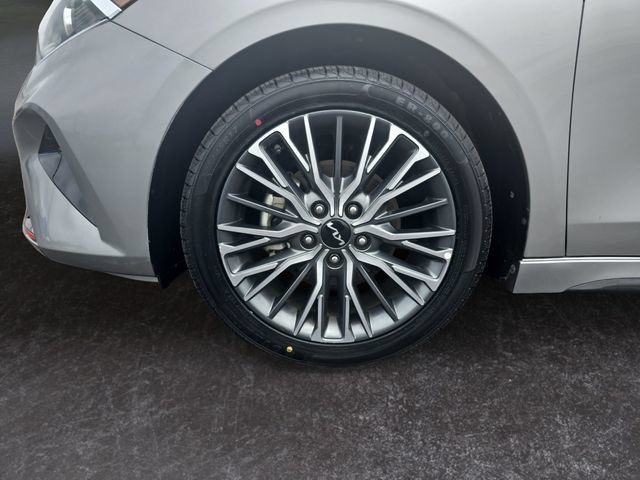 Used 2023 Kia Forte GT-Line FWD image 14