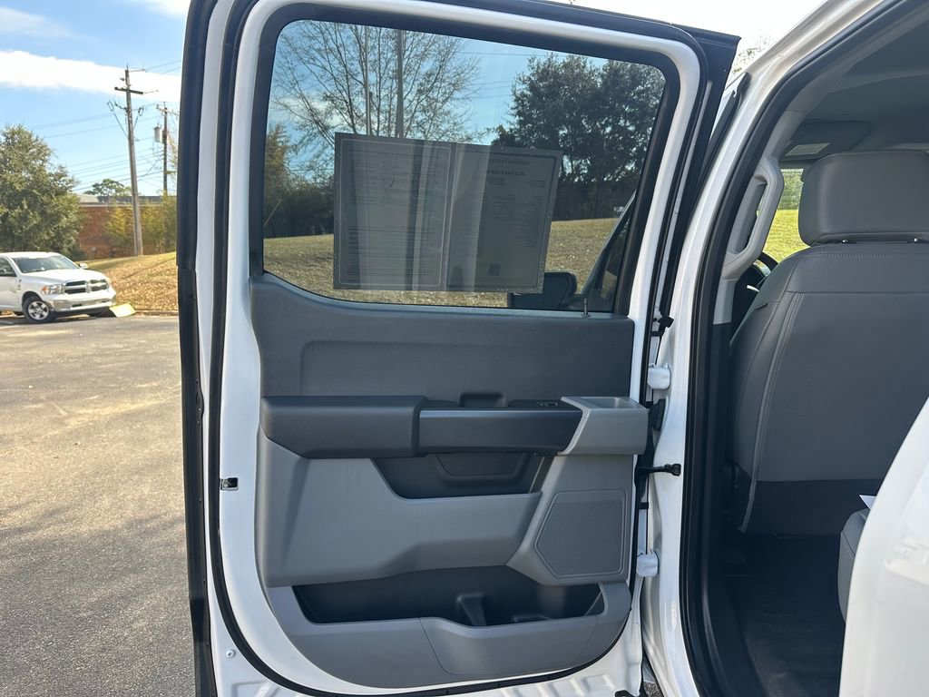 Certified 2022 Ford F150 XL w/ Equipment Group 101A High image 32