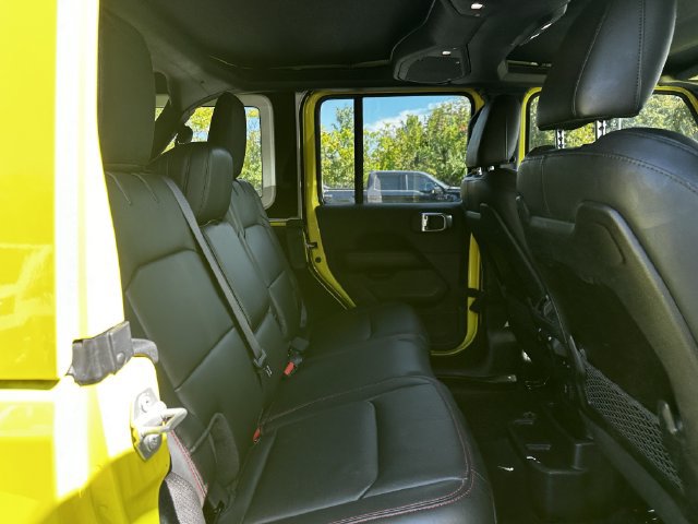Used 2024 Jeep Wrangler Unlimited Rubicon AWD/4WD image 36