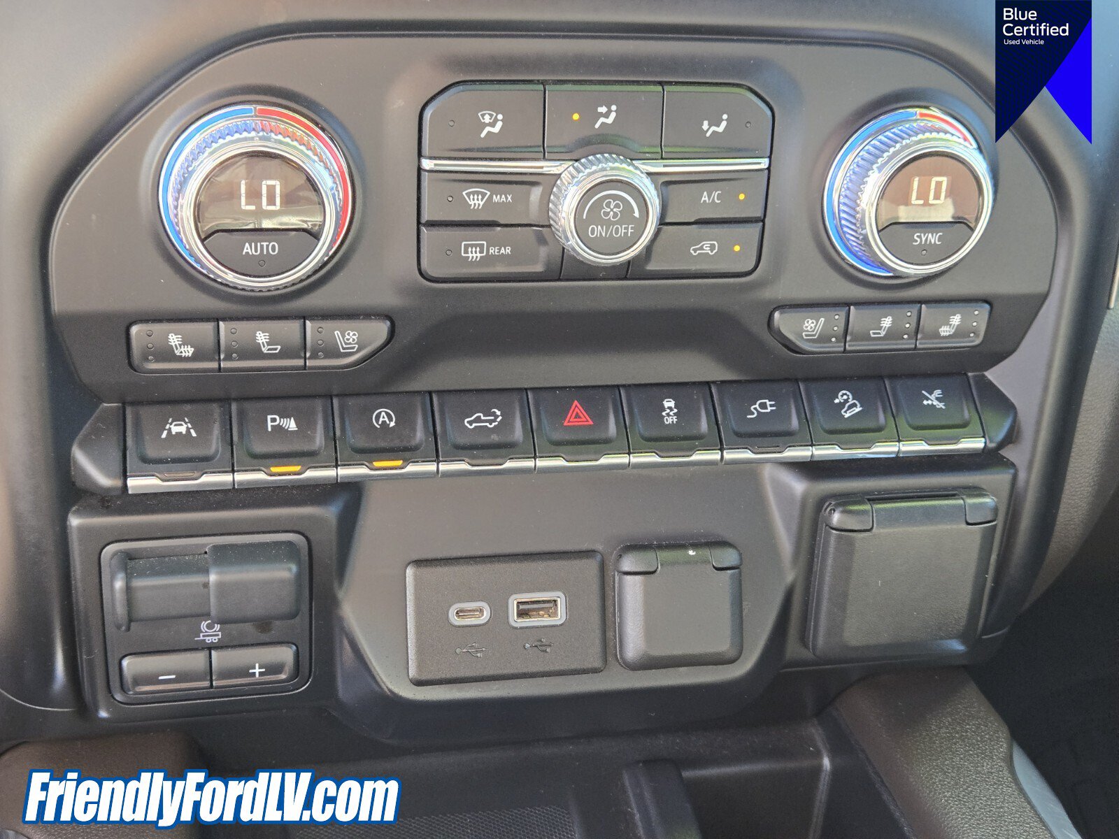 Used 2019 GMC Sierra 1500 Denali w/ Denali Ultimate Package AWD/4WD image 26