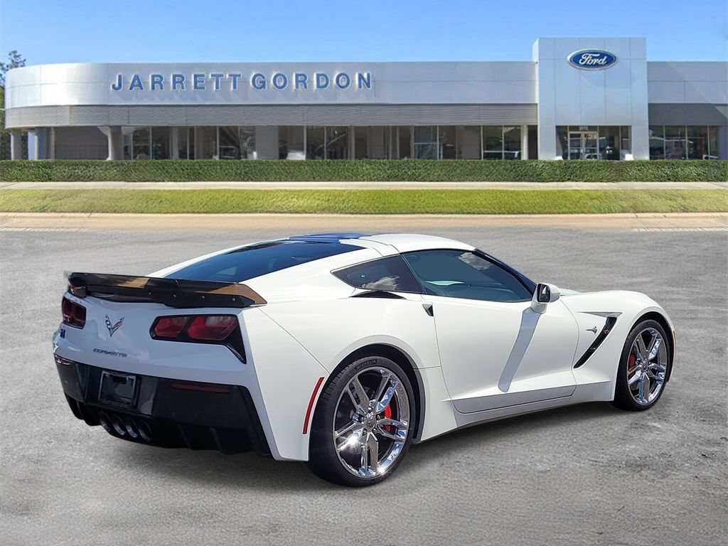 Used 2017 Chevrolet Corvette Stingray Coupe RWD image 4