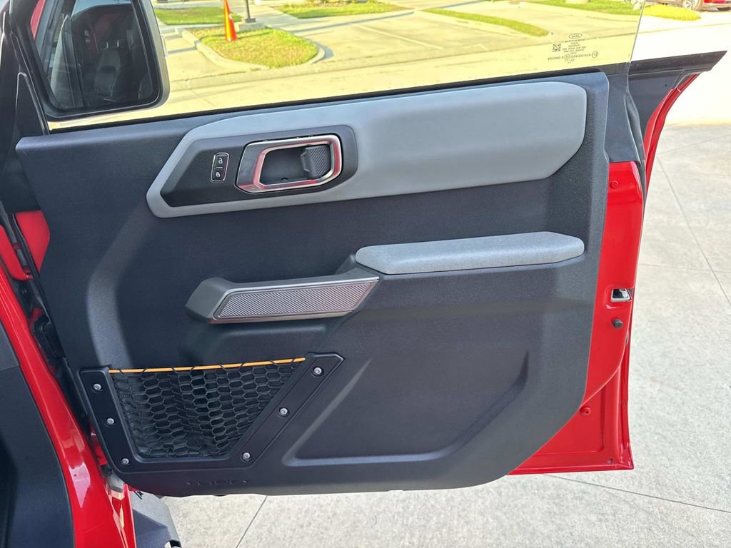 Certified 2023 Ford Bronco Badlands image 15